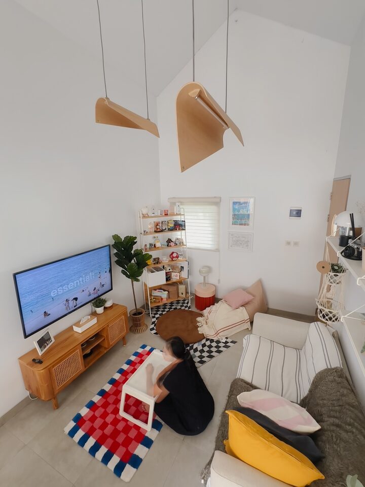 short form carousel card thumbnail