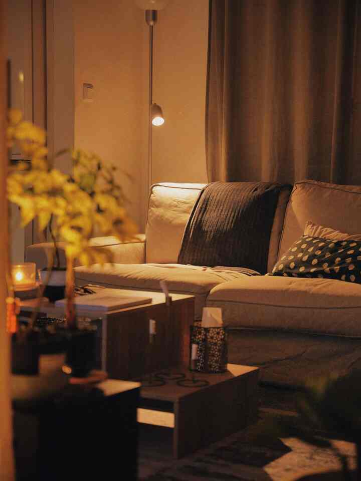 Nigth vibe at Living Room casadirio.

Kalau malam hari, di living room casadirio hanya nyalain lampu warm saja biar terasa nyaman.

#livingroom #livingroomskandinavian #livingroomjapandi #ruangtamu #japandi #livingroominspiration #livingroomideas