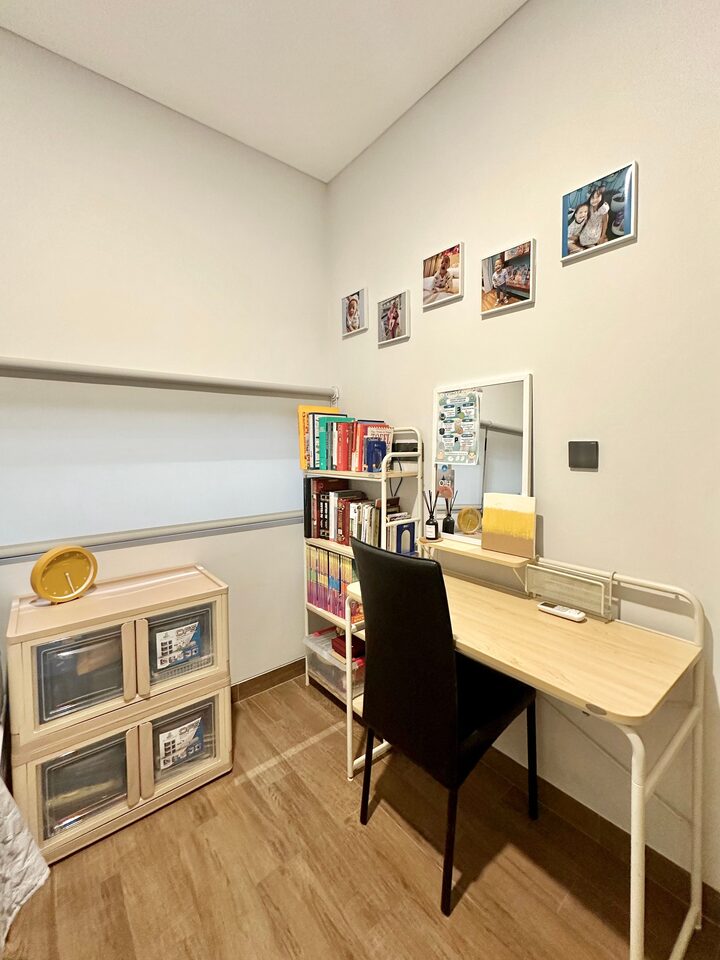 short form carousel card thumbnail