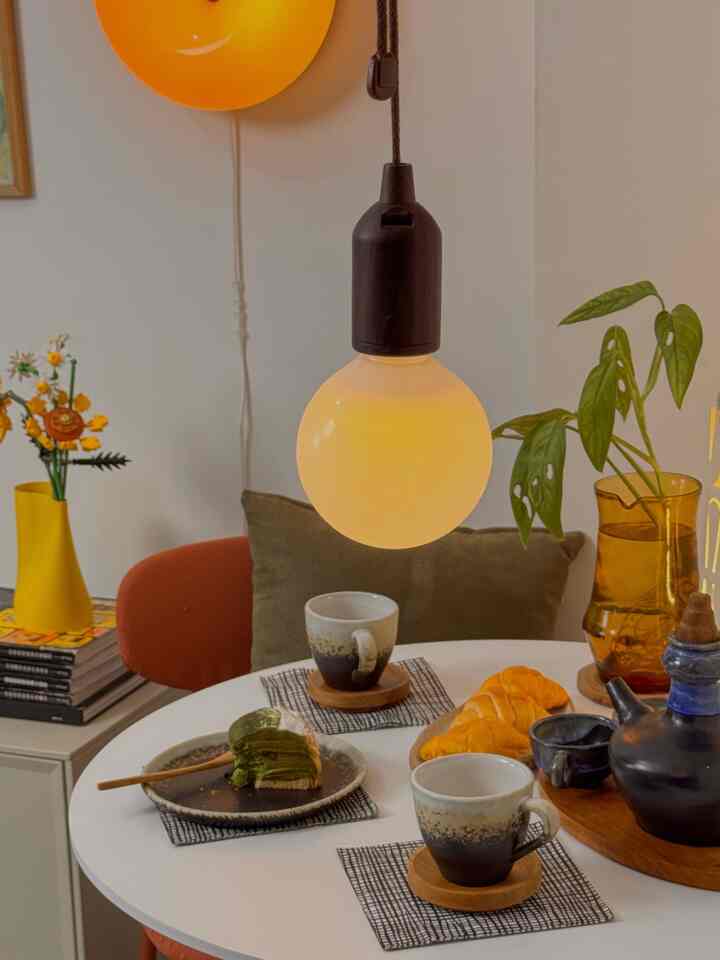Set-up meja makan yg simple tp tetap nyaman dilihat. Ternyata punya tableware keramik bisa menjadi elemen dekorasi ketika menyantap hidangan ✨

#setuptable
#diningtable
#tablewaredecor
#dekorasimejamakan
#keramik
#breakfastdecor
#selasarapt