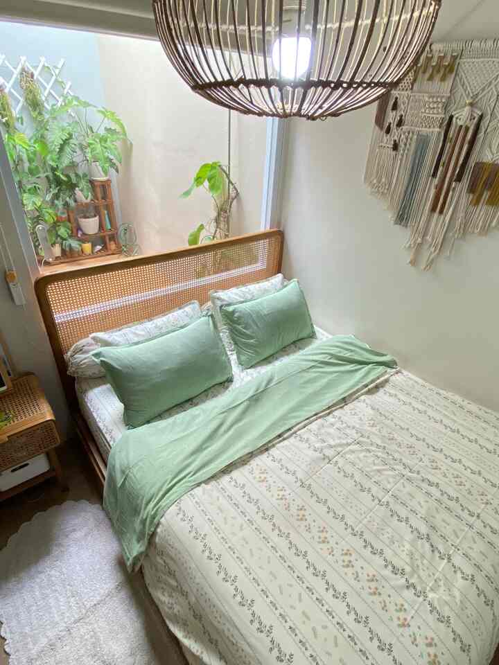 Ruang tidur dibuat nyaman agar bisa istirahat dengan maksimal. Liburan tahun baru kemana aja nih man teman?

#kylehome #bedroominspo #kamartidurminimalis #kamarutama #kamarmini #kamartidur #kamardeveloper 