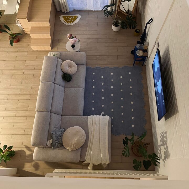 short form carousel card thumbnail