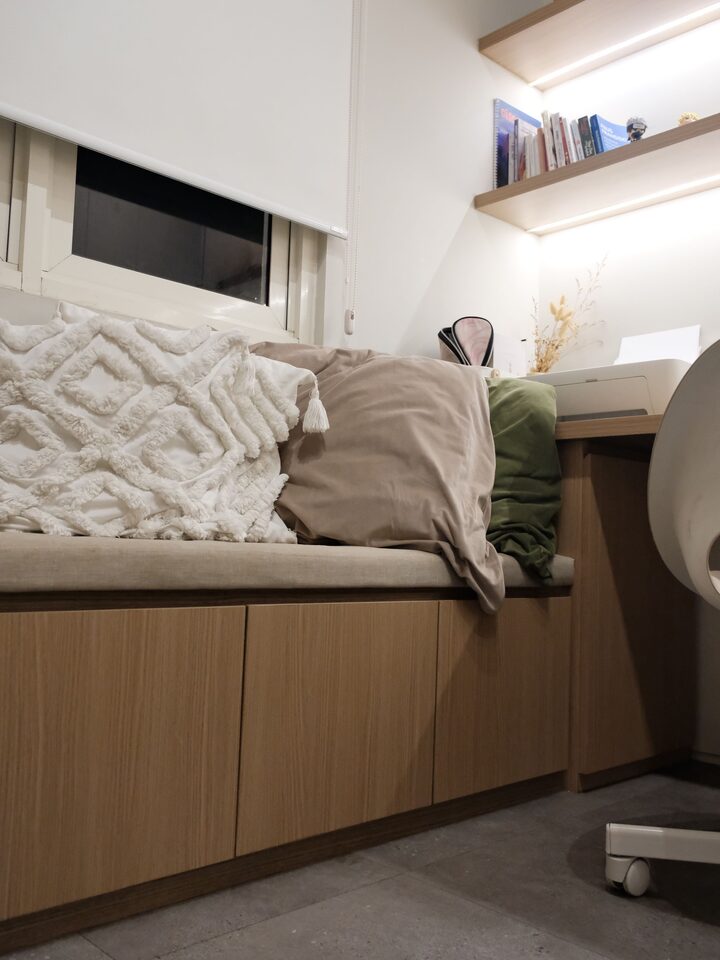 short form carousel card thumbnail