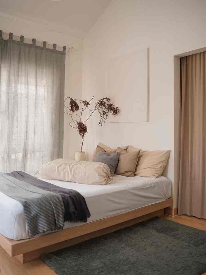 Japandi Bedroom.

Tahun baru, ganti sprei, selimut, dan sarung bantal. New bedroom, new tone, and new vibes.

#Japandi #JapandiBedroom #Bedroom #BedroomIdeas #BedroomInspiration #BedroomMinimalis #Minimalis 