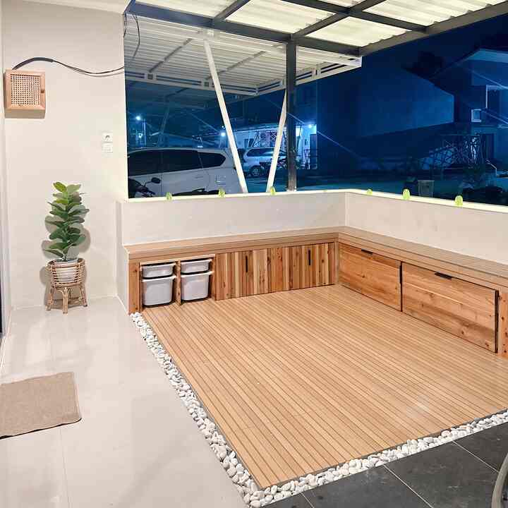 Perubahan yang terbesar ketika merubah fasad rumah, yang dulu nya biasa saja sekarang ada teras multifungsi dengan biaya low budget 🫶


#keramikkayu #catdinding #ketapang #potrotan #penutuplistrik #trofast #batukoral #inspirasiteras #terasminimalis #terasjapandi #terasrumah
