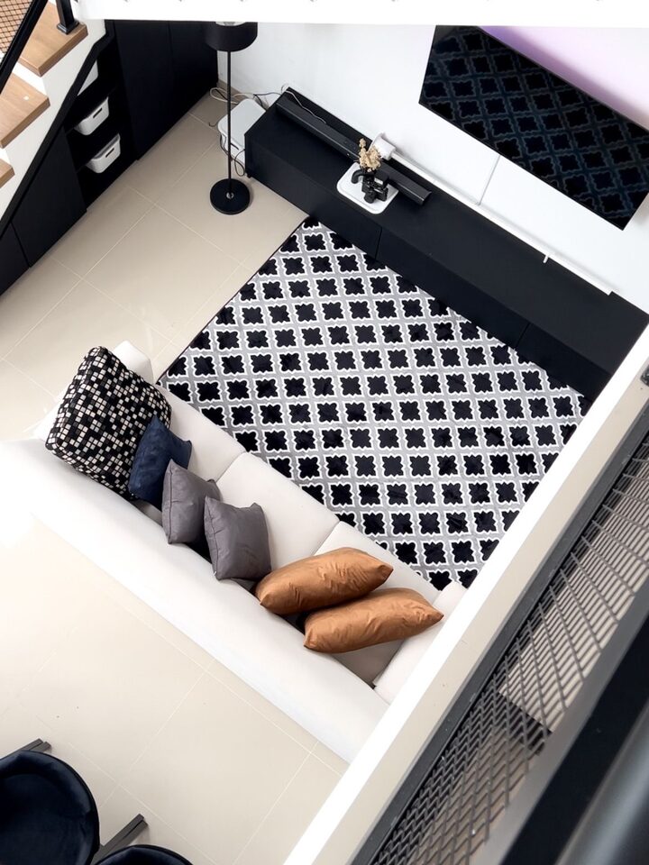 short form carousel card thumbnail