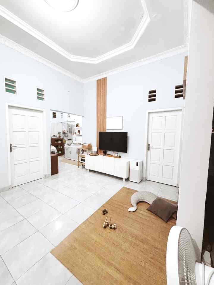 family room inspo 2025-
#familyroom #inspirasirumah #rumahmungil #rumahsederhana #rumahcluster #75sqm #bengkulu #rumahkecil #rumahdeveloper #tinyhouse #karpetkayu #smartgoogletv #wpcwallpanel #smartairpurifier 
