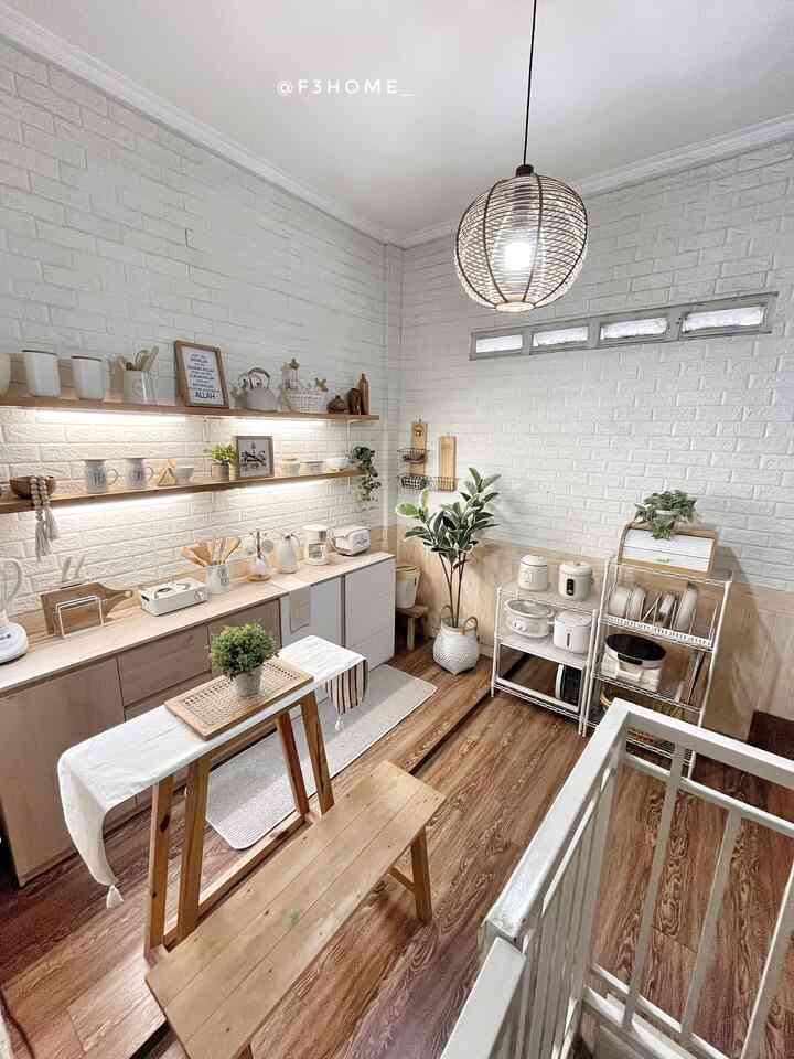 
Rahasia dapur selalu rapih dan aesthetic, aku menggunakan perabotan dengan warna senada dan penyimpanan barang

#dapurmodern #dapurantik #dapurcantik #Dapurtanpakabinetatas #DapurKayu #dapur #wallpaperimpor #stikervinyl #rakpenyimpanan #rumahtanpasekat #rumahopenspace