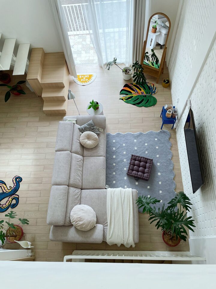 short form carousel card thumbnail