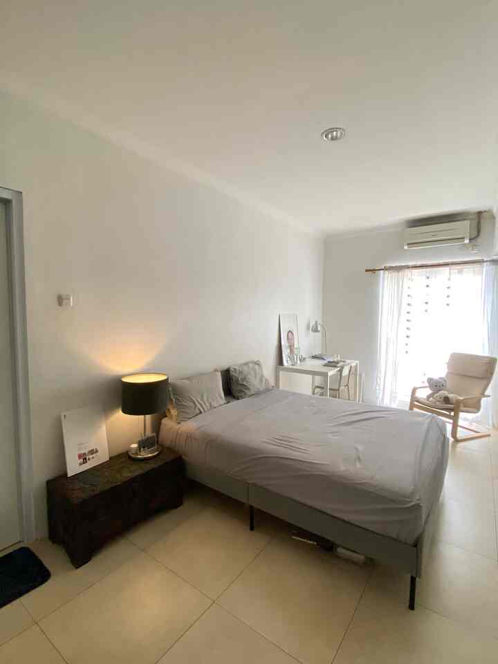 top 5 best buy ku ⭐️ !! 

1. kap lampu molskikt ikea berbahan velvet bisa kasih kesan elegan
2. linen curtain by strippy bahan yang cantik dengan long durability 
3. garlain bintang sebagai pemanis ruangan yang super murah under 10k
4. multipurpose sekat yang bisa dijadikan sekat piring / tatakan nampan atau bisa dijadikan tempat cd / buku
5. tray kayu super cantik dan murah

#KapLampu #LinenCurtain #Top5BestBuy #RekomendasiProduk #AmbassadorPick