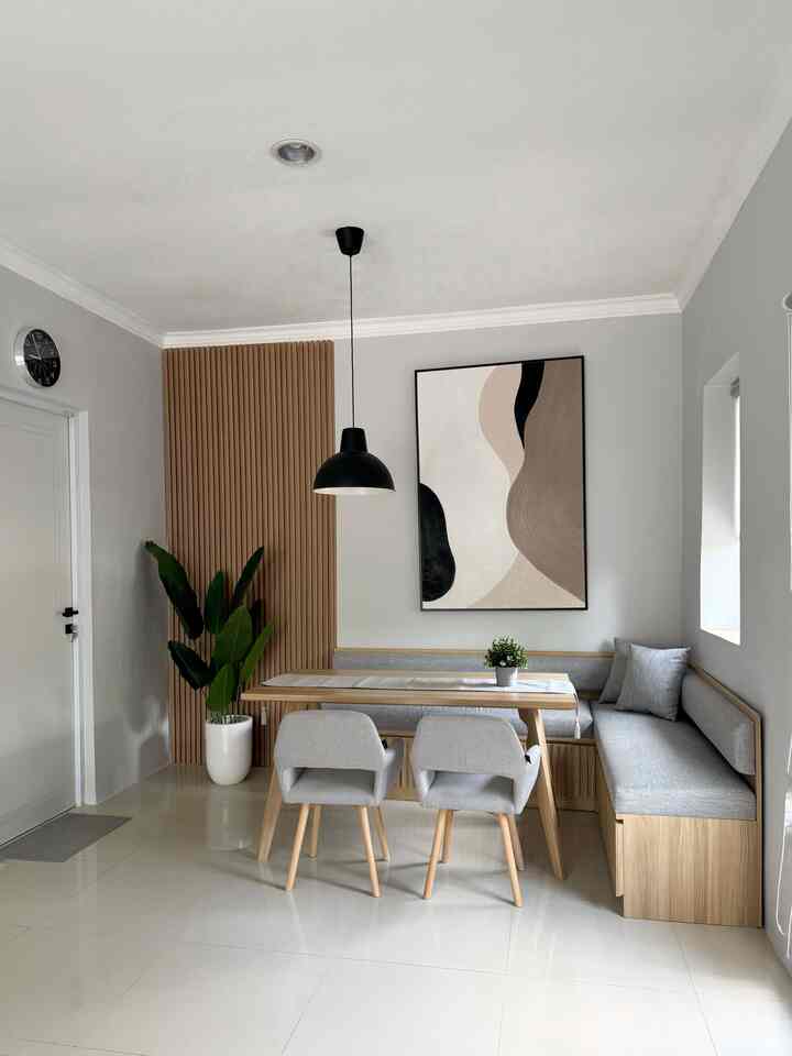 5 Best Buy yang membuat Ruang Makan menjadi Centre Of The House :
1. Wall Art Nemu di Shopee langsung bikin ruang makan ini stand out
2. Artificial Plant Pisang2 an dari Ace Hardware juga mempercantik ruangan ini
3 Wall Panel menambah ruang makan semakin estetik
4. Lampu Gantung menjadikan kesan ruang makan seperti di Cafe makin berasa
5. Kursi dan Meja makan custom ala-ala Cafe menambah keunikan Ruang Makan di Bumikadua 

#Top5bestbuy
#rkomendasiproduk
#ambasadorpick
#wallpanel
#artificialplant
#lampugantung


