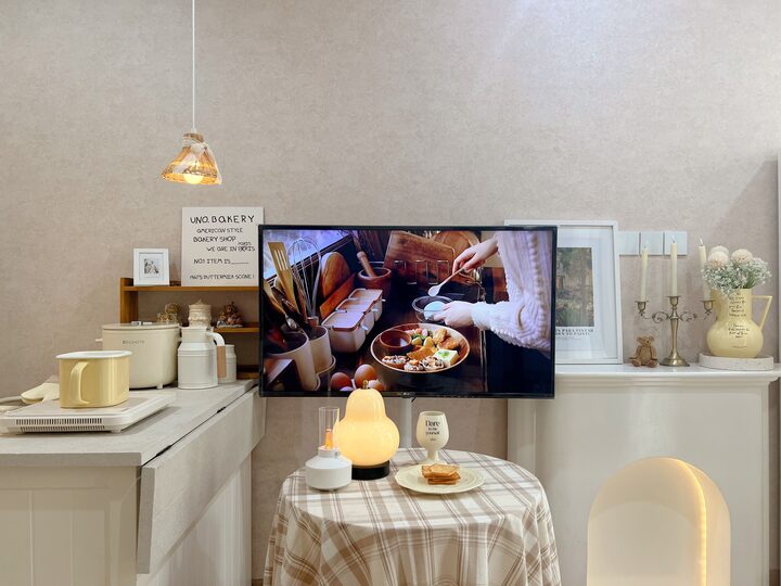 short form carousel card thumbnail