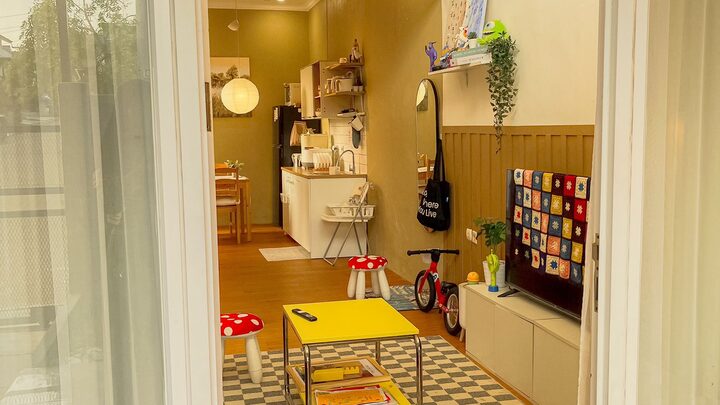 short form carousel card thumbnail