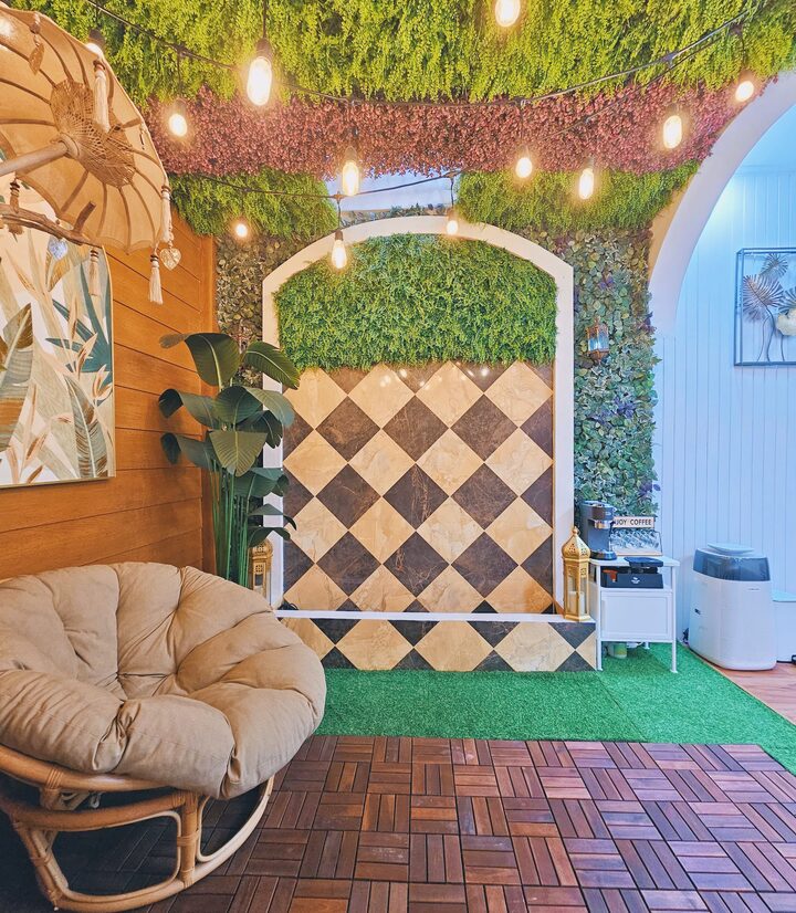 short form carousel card thumbnail