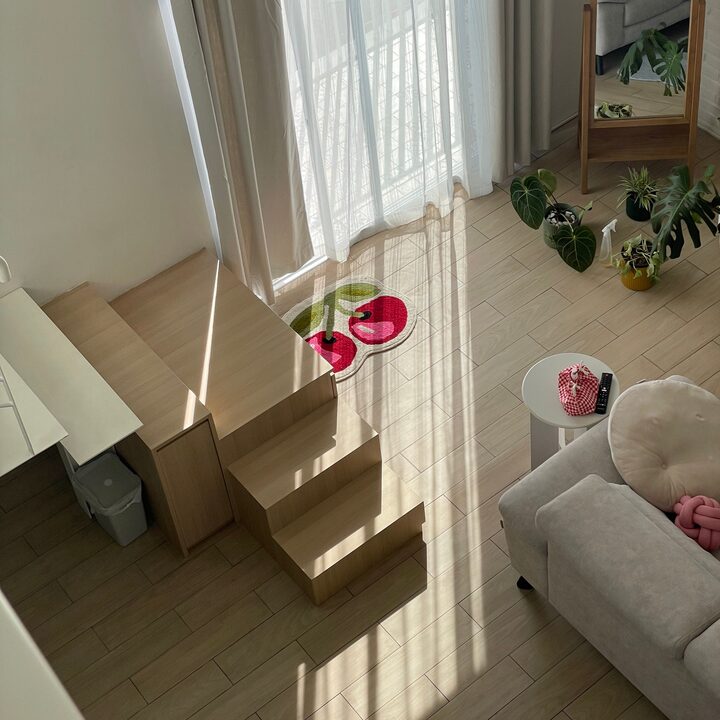 short form carousel card thumbnail