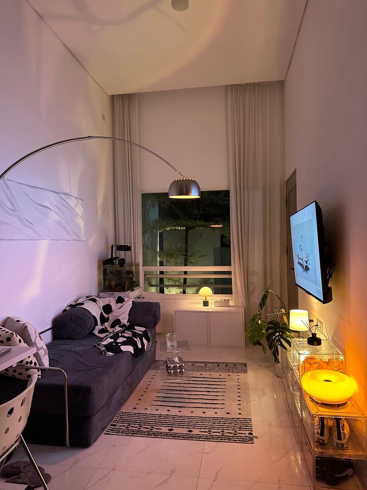 short form carousel card thumbnail