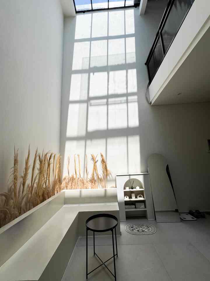 Renovasi bukan cuma soal bangunan, tapi juga perjalanan, perjuangan, dan impian yang perlahan terwujud. 💪🏼

#RenovasiRumah #ProyekRumah #RumahImpian #RenovasiInterior #RenovasiMinimalis #RumahMinimalis #RenovasiMudah #DesainRumah #BeforeAfter