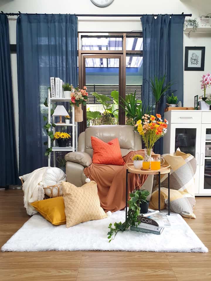 🔅読書コーナーの装飾アイデア🔅

コーナーの装飾アイデア。読書場所、リラックスできる場所、またはfutu2コーナーとして使用できます🤭😁


#ソファ #sofatunggal #sofakulit #readingnook #cushion #karpet #karpetbulu #homestagram #homecafe 

