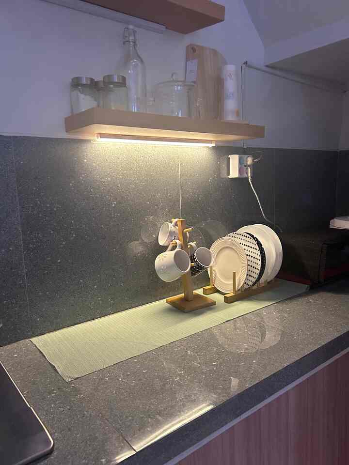 Dapur Minimalis ku, dengan mamanfaatkan space ruangan yang kecil menjadi multifungsi dan aestetik #dapurmodern #Dapurtanpakabinetatas  #dapurkecil 
