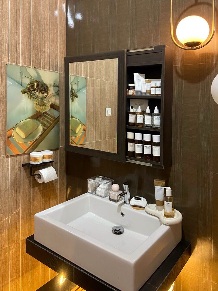 short form carousel card thumbnail