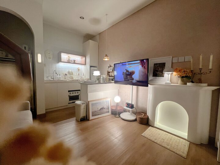 short form carousel card thumbnail