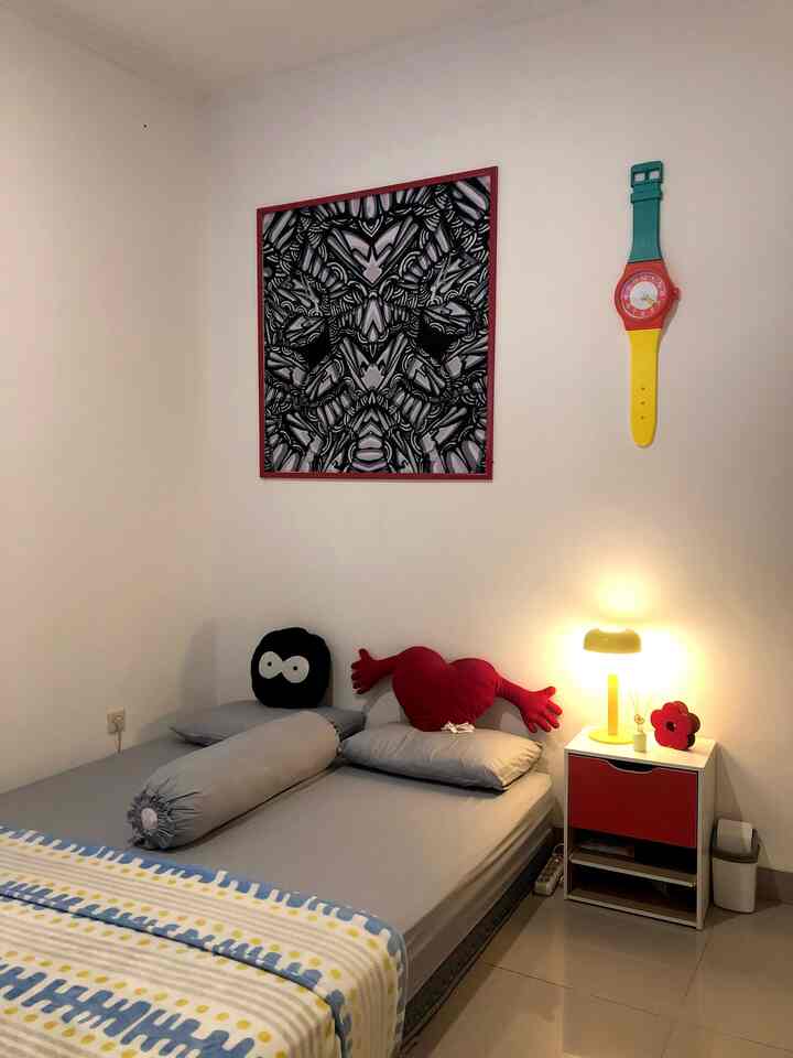 Holaaa 🥰🌖

Nyalain lampu, nyalain suasana ✨
Cuma dengan lighting yang pas, rumah bisa berubah jadi tempat paling cozy di dunia 🛋️
Punya rumah mungil? Tunjukin aja semua layout-nya—malah makin estetik pas memakai lampu

#LampuGantung #RekomendasiLampu #LampuRumah #Nightvibe #narahous #bauhaus #RumahOpenSpace 