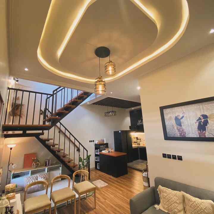 Lampu menjadi bagian penting di Casa Dineshcara karena lampu menentukan vibes dan menjadi elemen dekorasi , semoga lampu lampu bisa jadi inspirasi ya karena kami menggunakan berbagai jenis lampu , ada lampu gantung, lampu berdiri , dan lampu sorot untuk fokus pada bidang tertentu.

#LampuBerdiri #LampuLED #LampuMinimalis #Karpet #LampuBelajar #RekomendasiLampu #LampuRumah #NightVibe