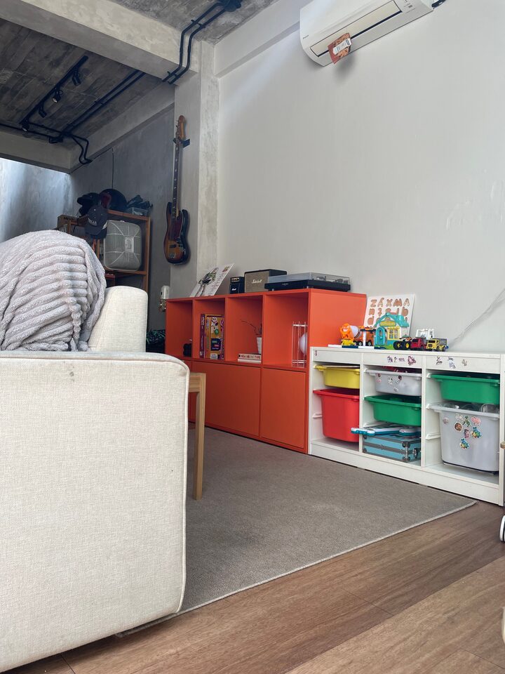 short form carousel card thumbnail