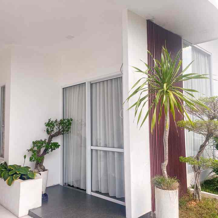 Teras Rumah✨
Tempat yang nyaman untuk ngobrol dengan tetangga sambil ngopi 

#Teras
#TerasRumah
#InspirasiTeras
#sudutfavorit
#DepanRumah
#potbunga
#InspirasiRumah