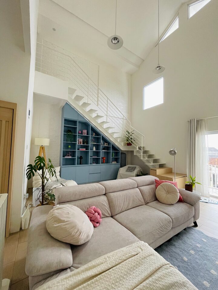 short form carousel card thumbnail