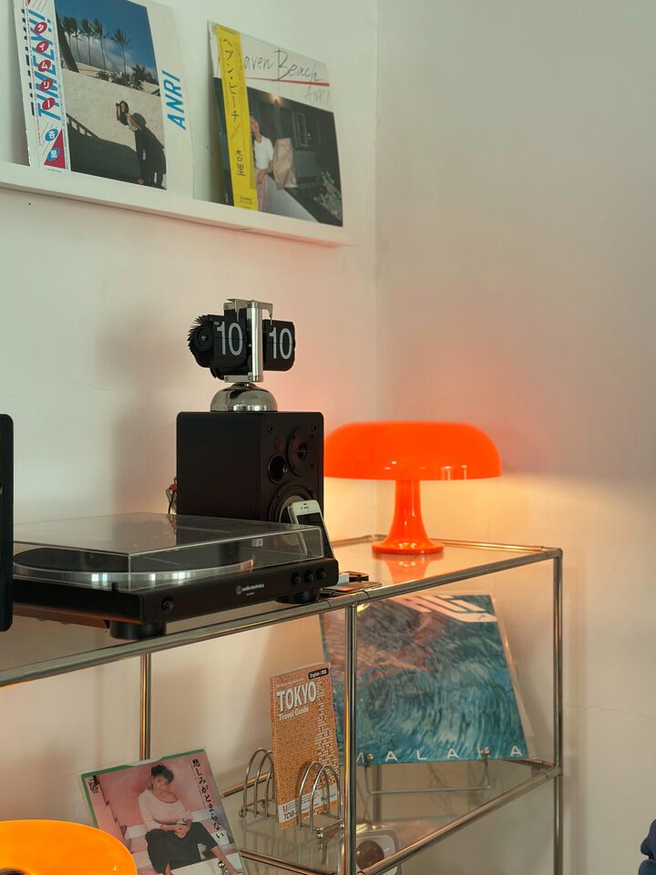 short form carousel card thumbnail