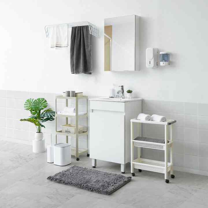 #cleanlook #minimalist #minimalistbathroom #bathroom #kabinetkamarmandi #kabinetkaca