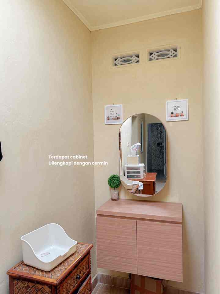 Kabinet custome diruang laundry room #kamarputri #kamarbermain #ruangpenyimpanan 