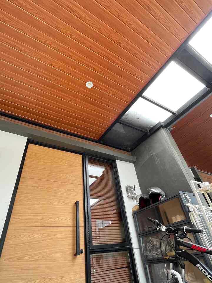 Berbagai material motif kayu yang bisa jadi inspirasi kalian 🥰
Ikutin yuk!


#HPL #HPLmotifkayu #materialmotifkayu #inspirasimaterial #desainkayu #pintuhpl #wallpanelmotifkayu #kitchensethpl