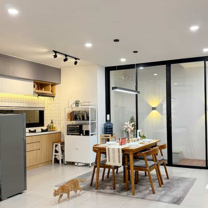 Postingan nuramahouse