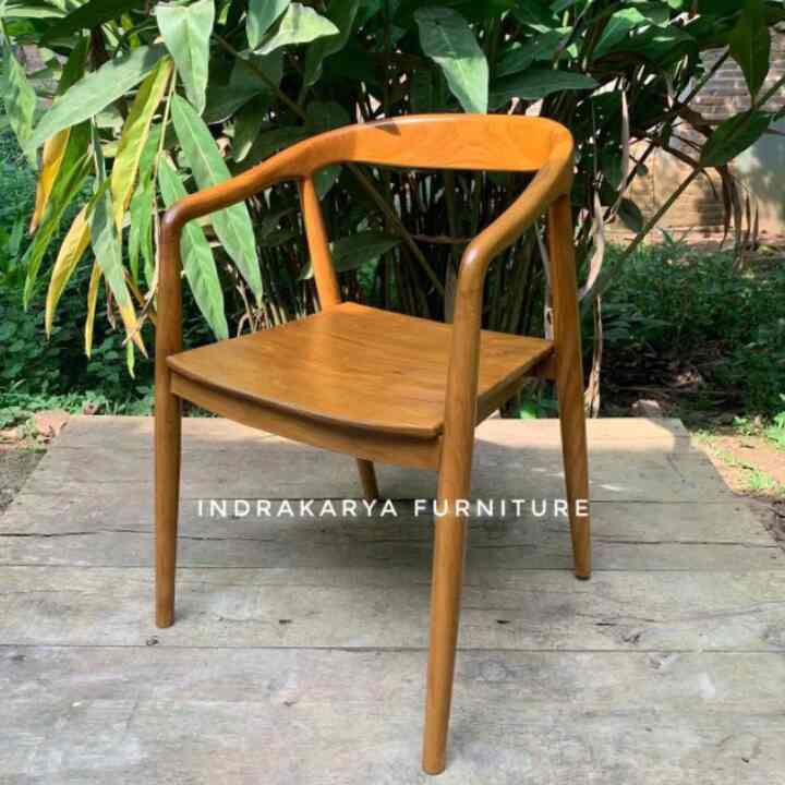 Kursi Minimalsi Jati Solid