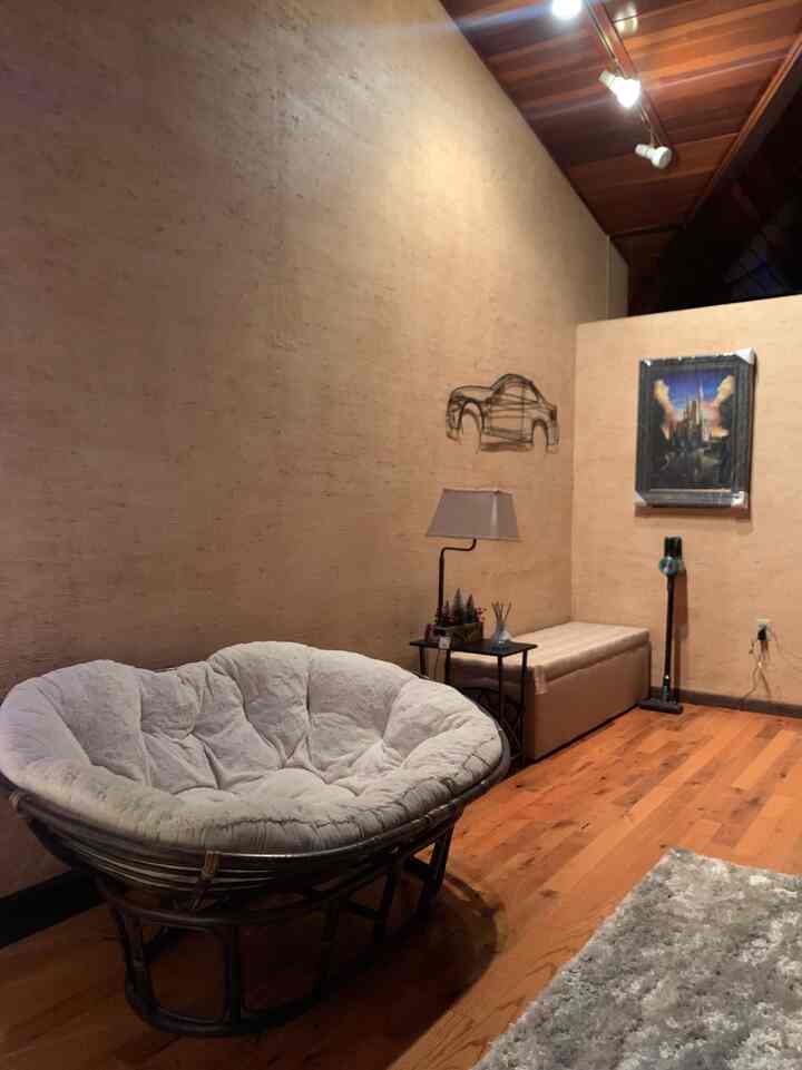 Living room set up #livingroom #tablelamp #bookshelflamp 