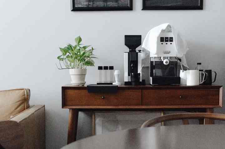 Daily ritual #1: coffee
#coffeestation #coffeebar #espressobar #morninglatte #gaggiapro