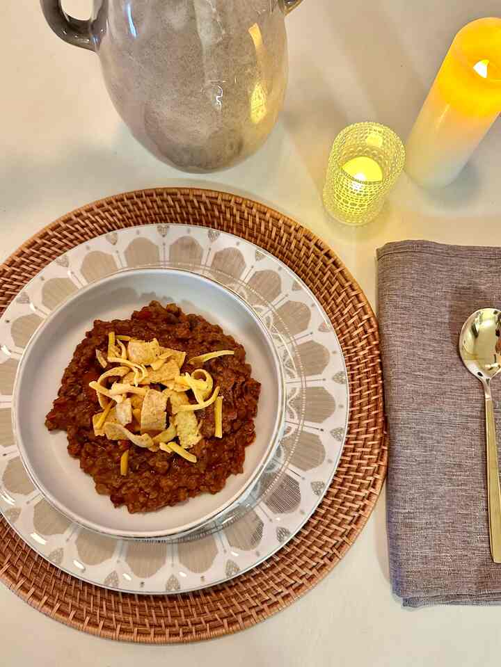 Love the texure of these woven placemats. #kitchen #placemat #cooking #diningtable 