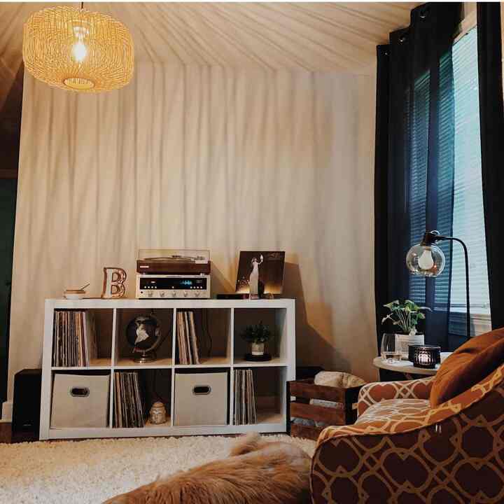 The #recordroom. A place to unwind & reconnect! 