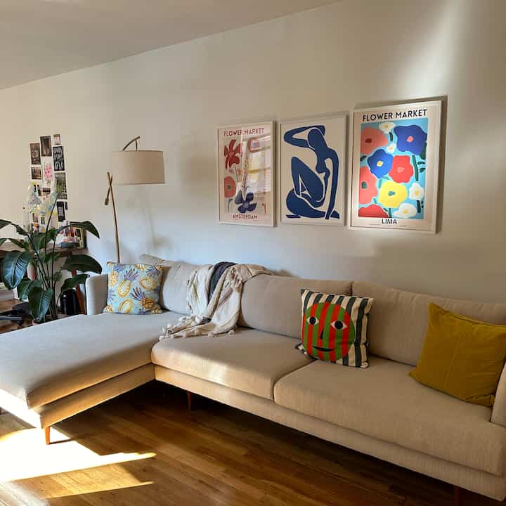 #livingroominterior #livingroom #colorfulinterior #sunlight #naturallight