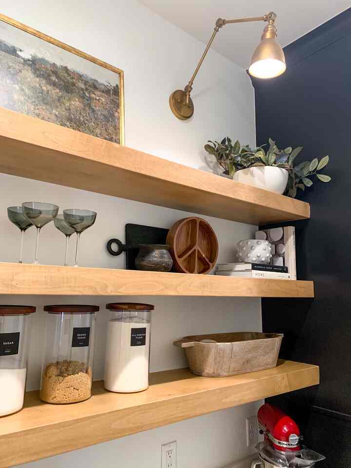 Open shelf pantry styling with functional tools and decor
#pantryorganization #openshelving #shelfdecor #kitchendecor