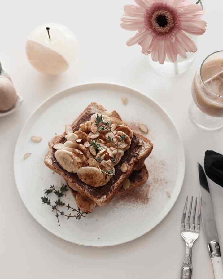 Yummy brunch😋


#onthetable #brunch #brunchplate #cutlery #flatwear #laguiole #plate #homecafe 