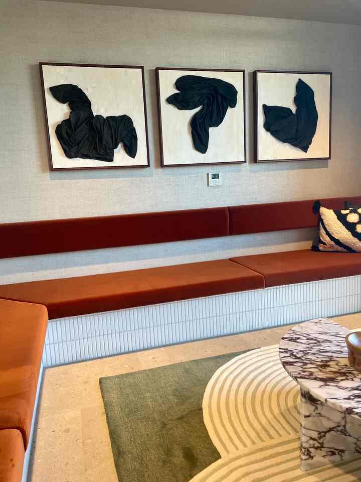 <span data-sheets-root="1" style="color: rgb(0, 0, 0); letter-spacing: normal; font-size: 10pt; font-family: Arial;">Loving this custom seating area! Perfect for entertaining guests in your living room #custom</span>
