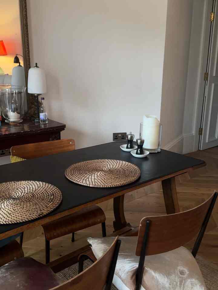 Velvet, wood and candles in art deco #artdeco #brown 