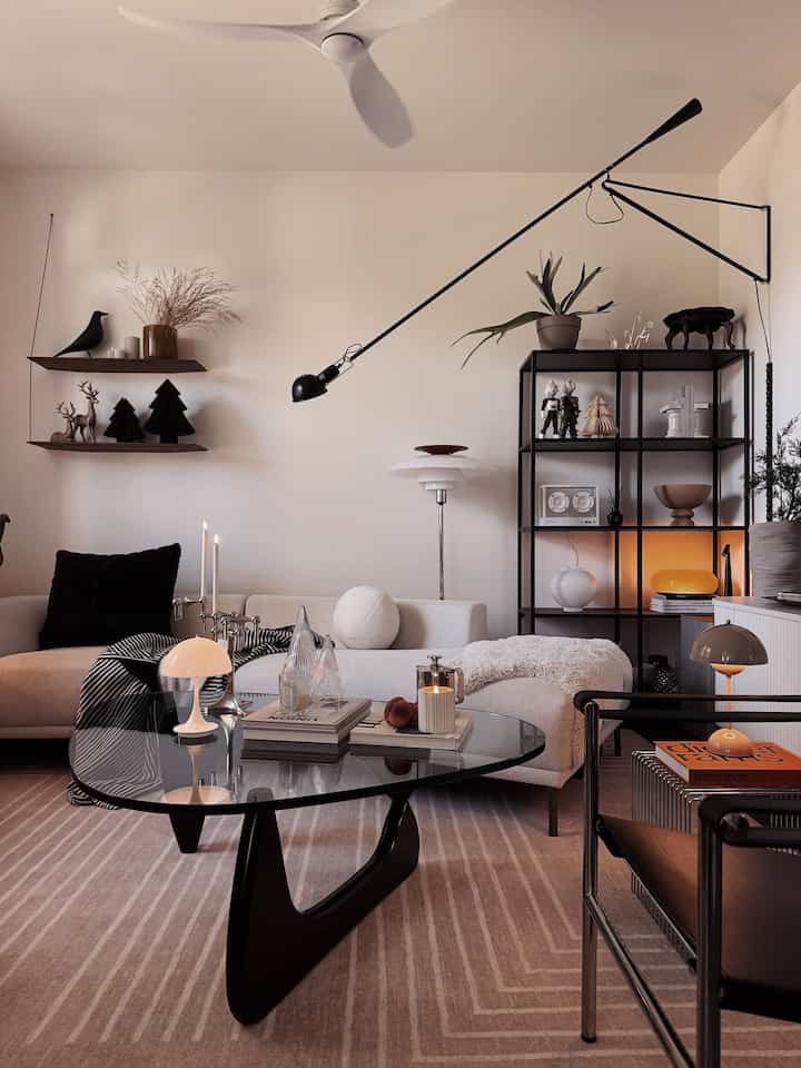 Tagged posts featuring Uvvyui Ivory Ball Pillow 1