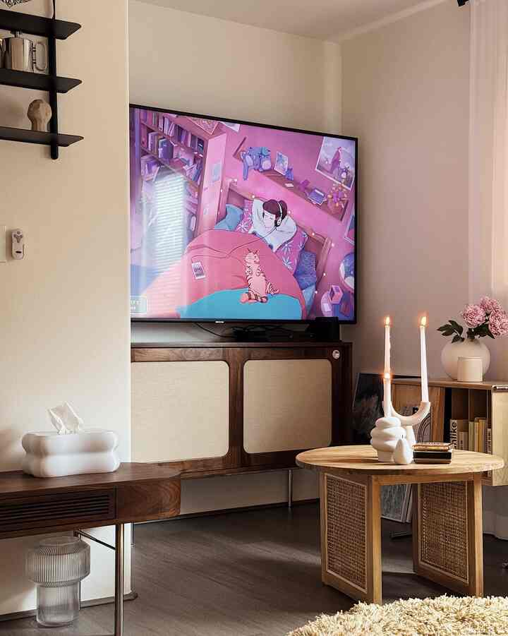 Waiting for spring!

#livingroominterior #livingroom #livingroomdecoration #livingroomtable #candle #candleholder #vase #flower #flowerinterior #tissuecase #sideboard #wallshelf 