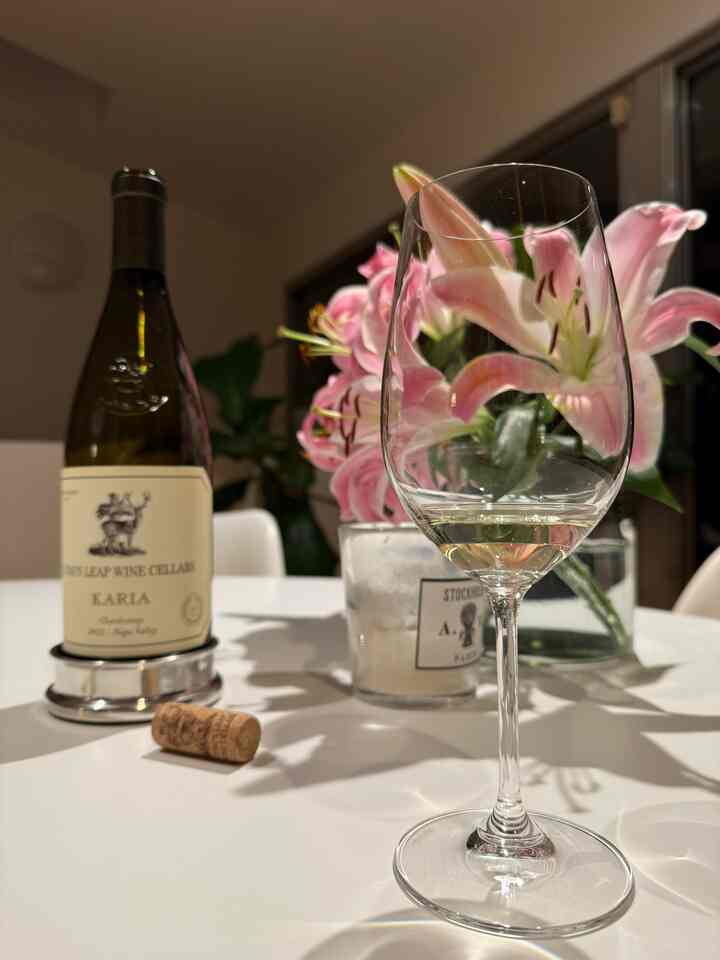 Wine night! #onthtable #homebar #winetable 