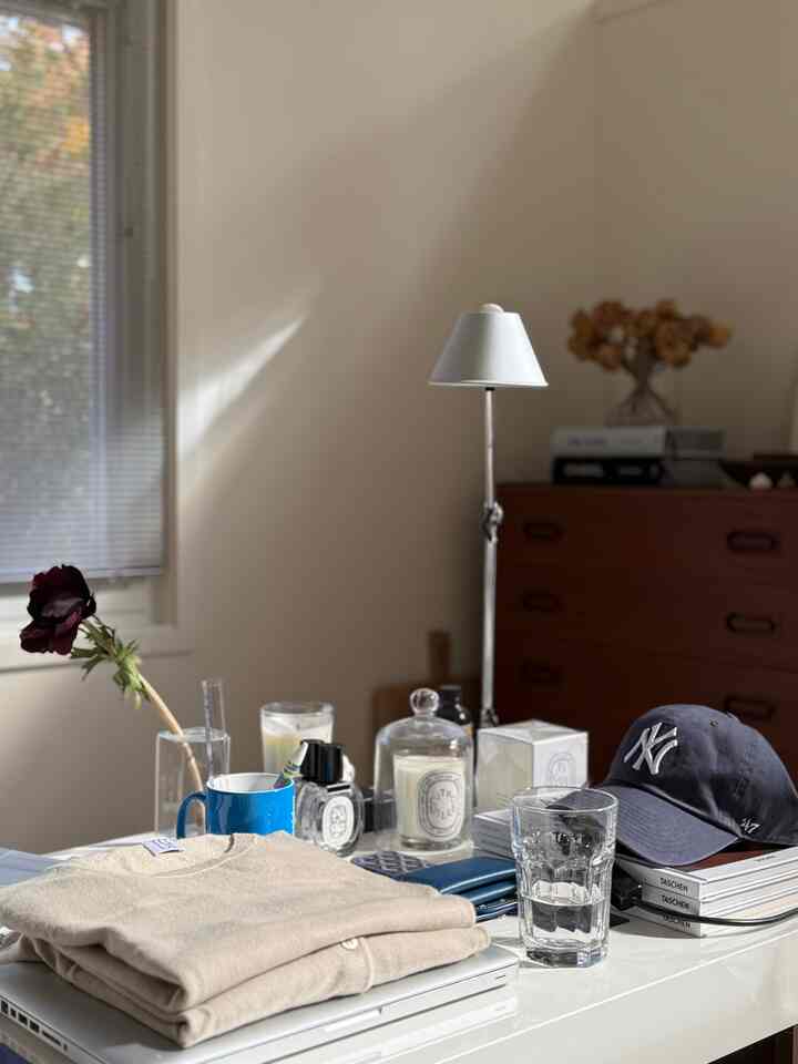 <span data-sheets-root="1" style="color: rgb(0, 0, 0); letter-spacing: normal; font-size: 10pt; font-family: Arial;">Love how this space is coming together. #MySpace #MyFaves</span>