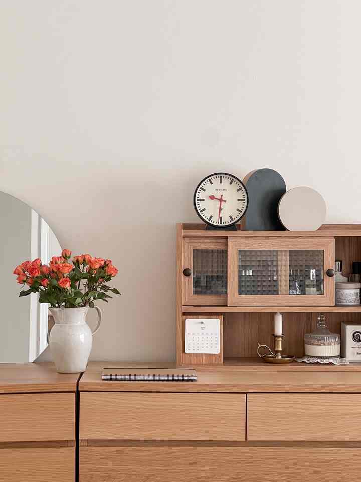 #cozy #neutral #cozyness #woodenfurniture #WoodInterior 